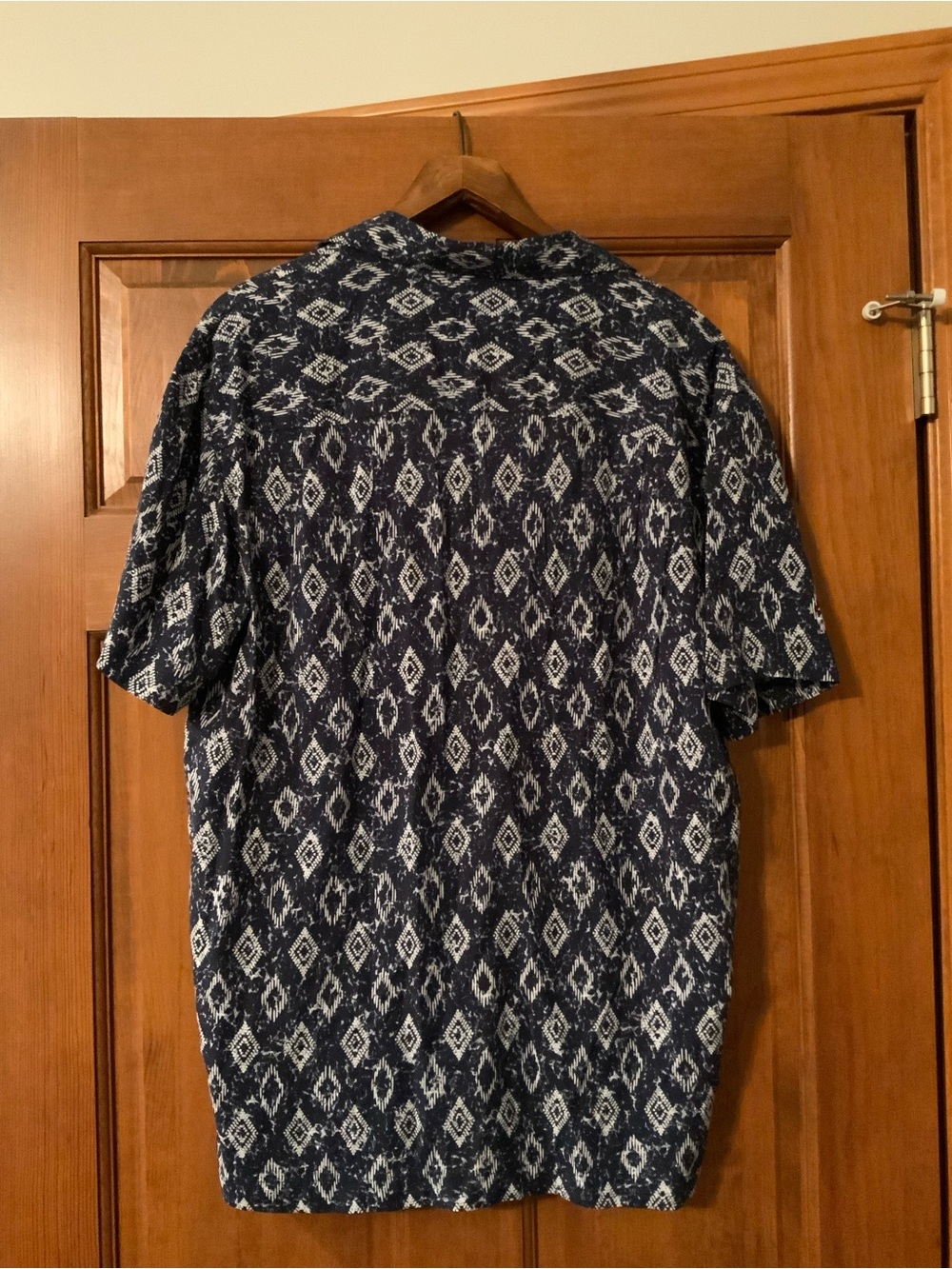 George Men's Navy Patterned Short-Sleeve Button Shirt, size Medium - Picture 2 of 5